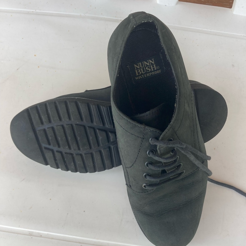 Shoes - Picture 3 of 3